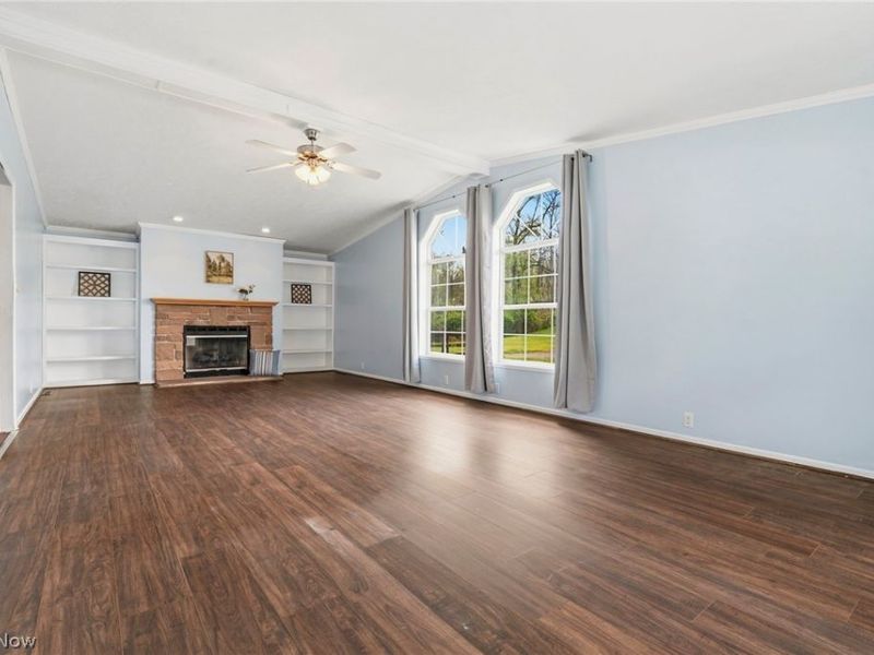 11327 4th Street NE, Magnolia, OH 44643 Photo 24