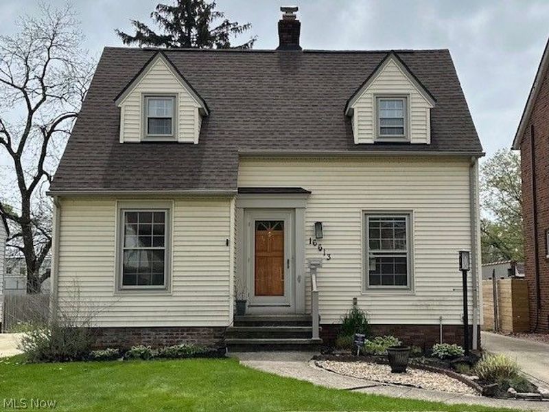 16613 Laverne Avenue, Cleveland, OH 44135 Photo 1