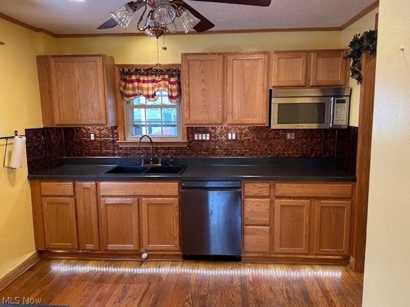 16613 Laverne Avenue, Cleveland, OH 44135 Photo 15