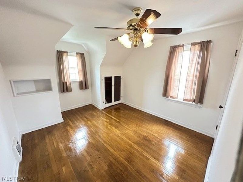 16613 Laverne Avenue, Cleveland, OH 44135 Photo 27