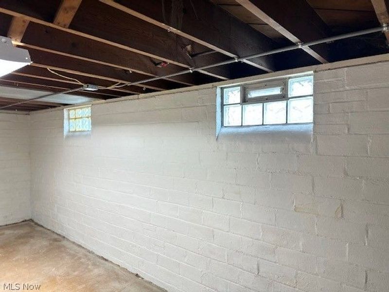 16613 Laverne Avenue, Cleveland, OH 44135 Photo 30