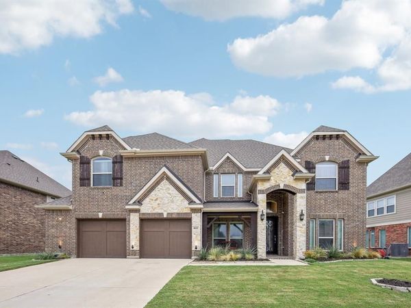 4611 Great Plains Way , Mansfield, TX 76063