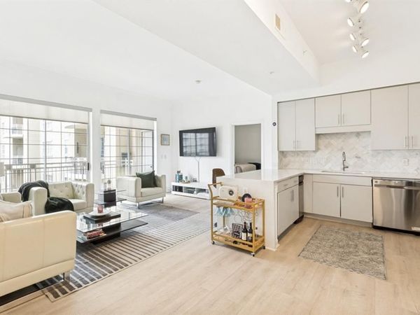 3225 Turtle Creek Boulevard, Unit 1229, Dallas, TX 75219