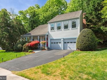 9011 BANYON RIDGE ROAD, FAIRFAX STATION, VA 22039