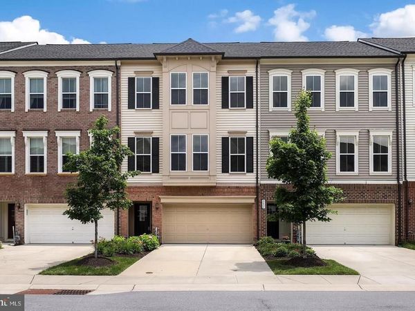 9834 GARDEN RANGES, LAUREL, MD 20723