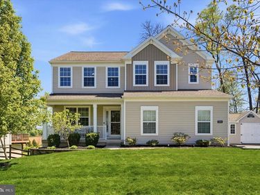 9206 WINDY BUSH LANE, BREINIGSVILLE, PA 18031