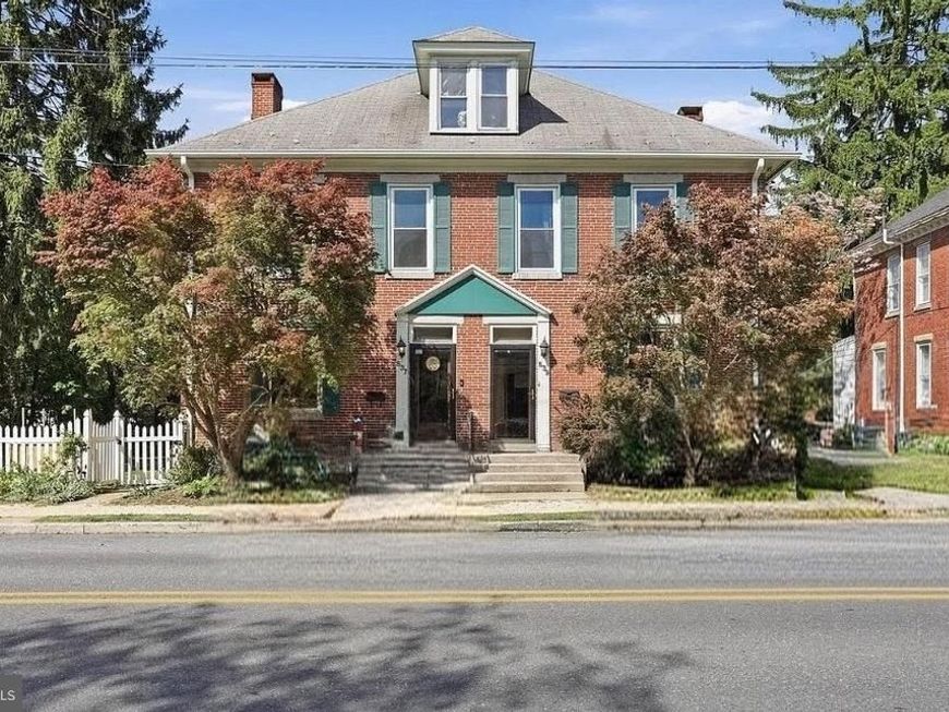 537 E King Street E, Chambersburg, PA 17201 Main Photo
