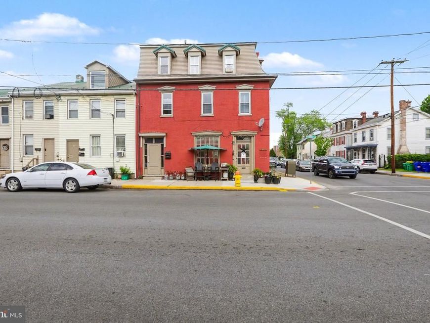 160 N West Street , Carlisle, PA 17013 Main Photo