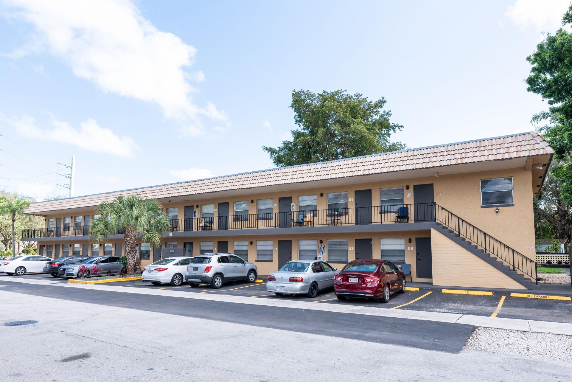 1150 NE 17th Court, Unit 15, Fort Lauderdale, FL 33305 Photo