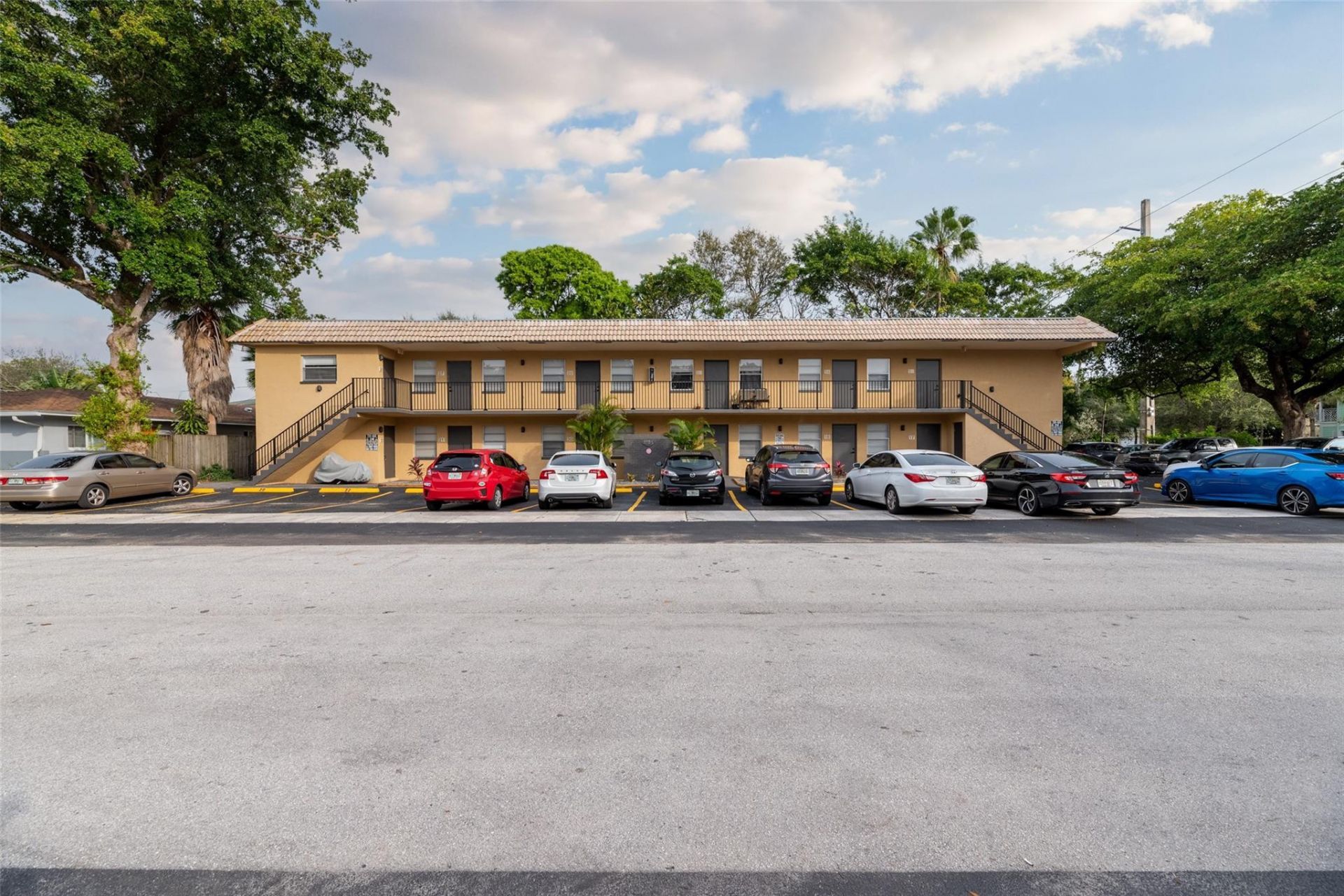 1150 NE 17th Court, Unit 15, Fort Lauderdale, FL 33305 Photo