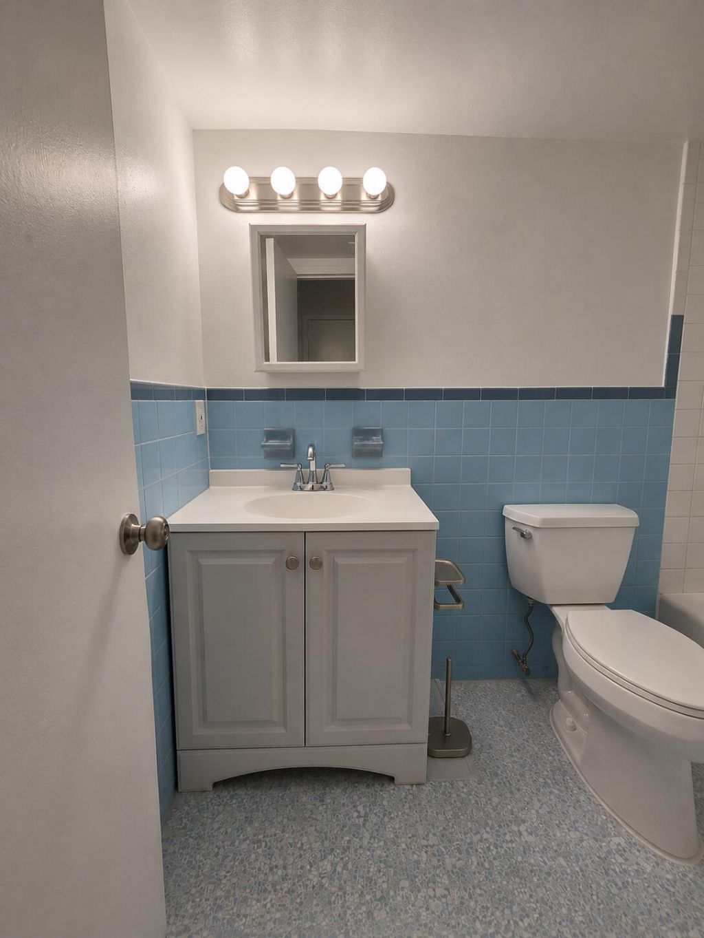 1150 NE 17th Court, Unit 15, Fort Lauderdale, FL 33305 Photo