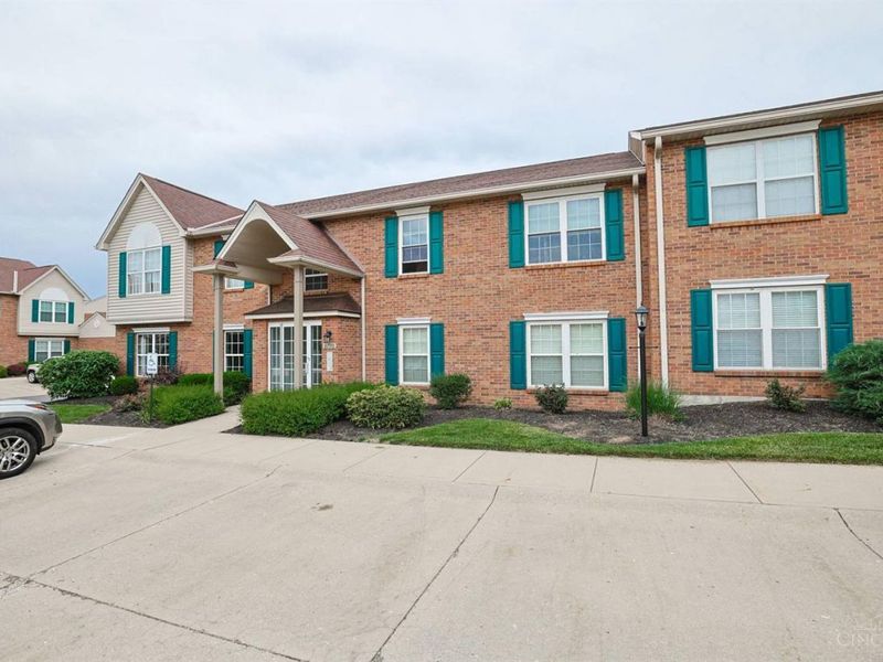 8790 Carrousel Park Circle, Colerain Township, OH 45251 Photo 1