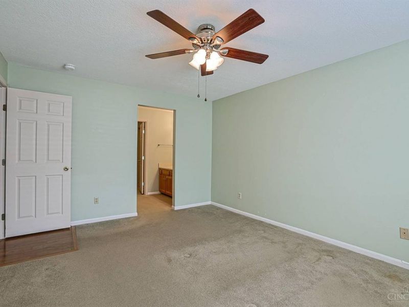 8790 Carrousel Park Circle, Colerain Township, OH 45251 Photo 16