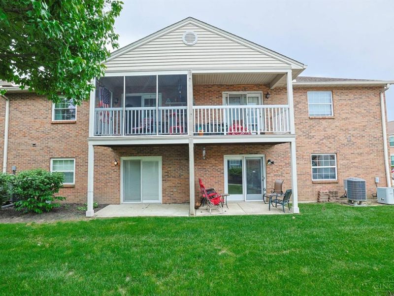 8790 Carrousel Park Circle, Colerain Township, OH 45251 Photo 29