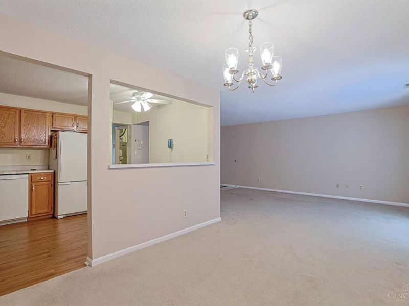 8790 Carrousel Park Circle, Colerain Township, OH 45251 Photo 8