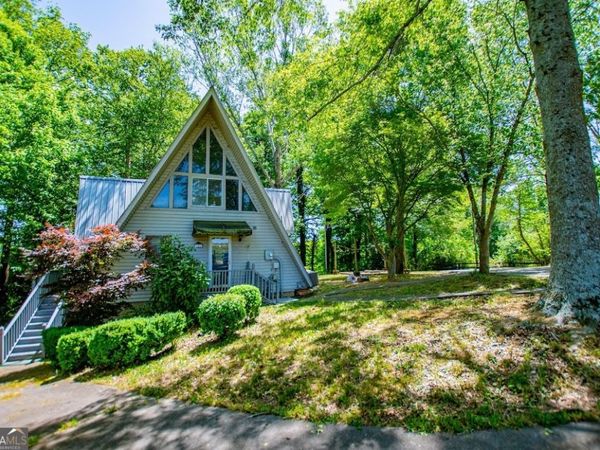 746 Dot Road, Bowdon, GA 30108