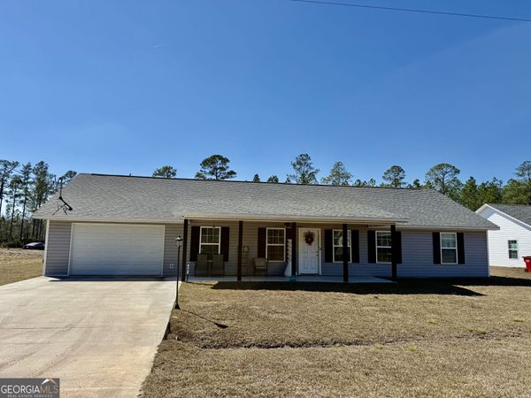 59 Red Hawk Court, Waynesville, GA 31566