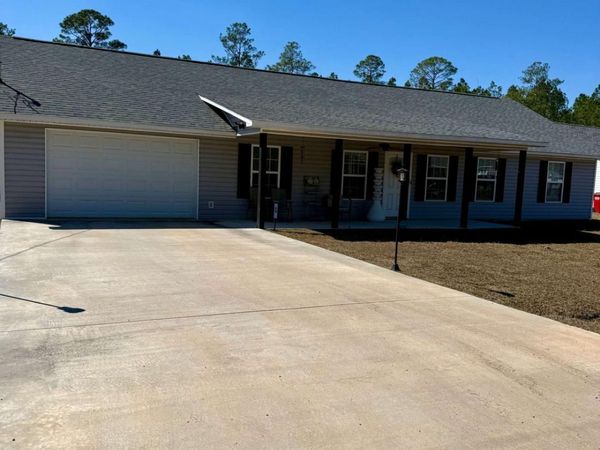 59 Red Hawk Court, Waynesville, GA 31566