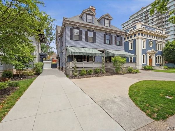 29 Lexington Avenue, Buffalo, NY 14222