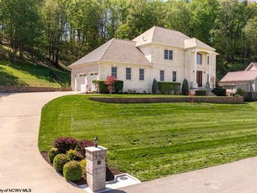 211 Merideth Street, Morgantown, WV 26508