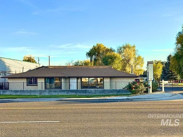 1830 Addison Ave E, Twin Falls, ID 83301