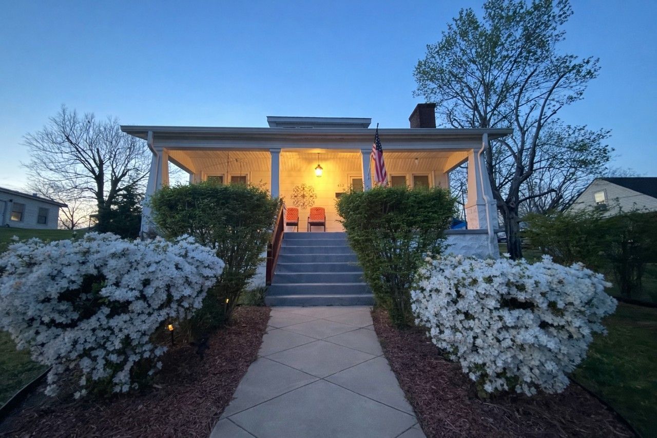 412 High St, Dickson, TN 37055 Main Photo