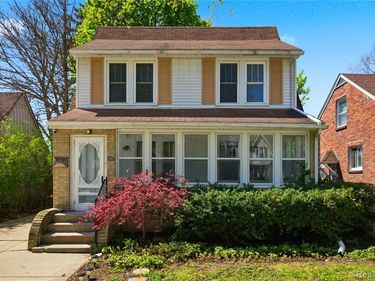 135 N Connecticut Avenue, Royal Oak, MI 48067