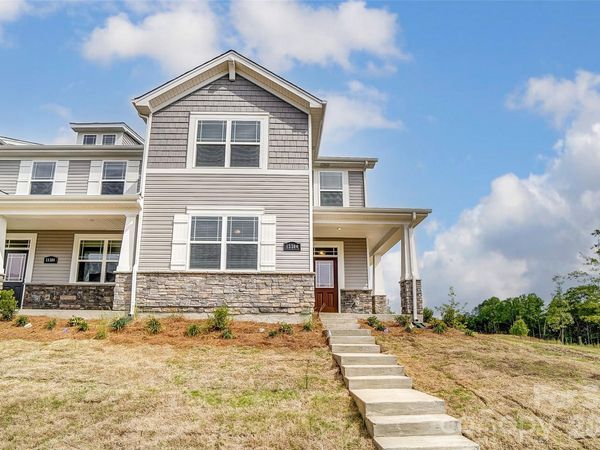 3812 Cheyney Park Drive, Charlotte, NC 28269