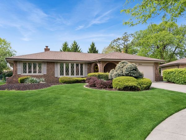 913 Andermann Lane, Darien, IL 60561