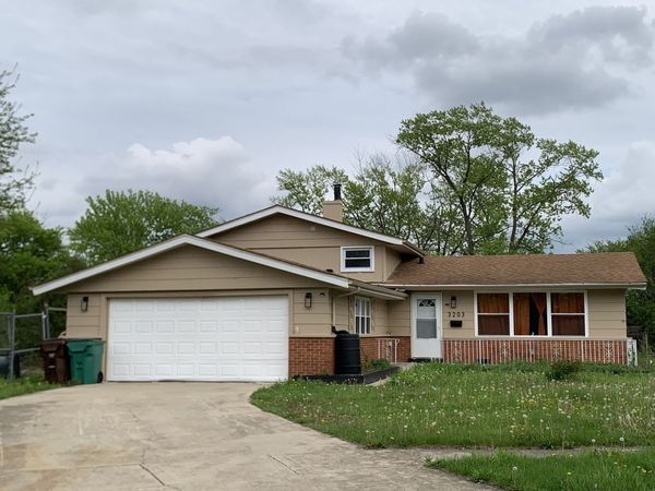 3203 Oak Court , Hazel Crest, IL 60429