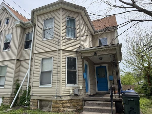 1421 Grand Avenue , Unit 1, Davenport, IA 52803