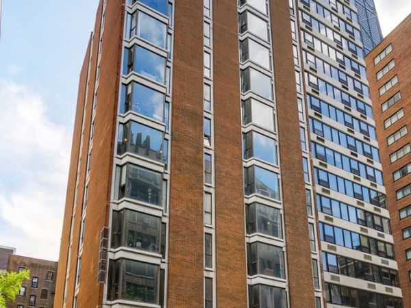 227 E Walton Place , Unit 1W, Chicago, IL 60611