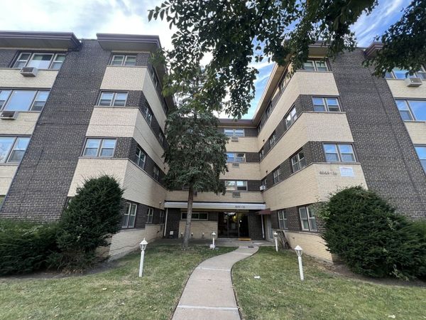 8644 SKOKIE Boulevard , Unit 405, Skokie, IL 60077