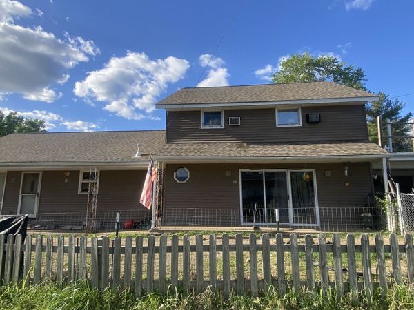 302 N Illinois Avenue , West Frankfort, IL 62896