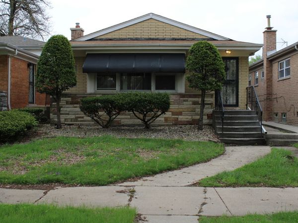 8343 S Calumet Avenue , Chicago, IL 60619