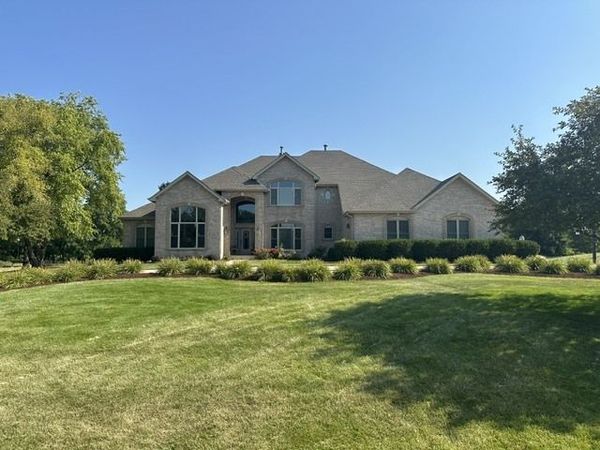 37W530 Grey Barn Road , St. Charles, IL 60175