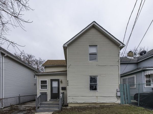 205 S Park Avenue , Waukegan, IL 60085