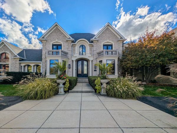 5N195 Dover Hill Road , St. Charles, IL 60175