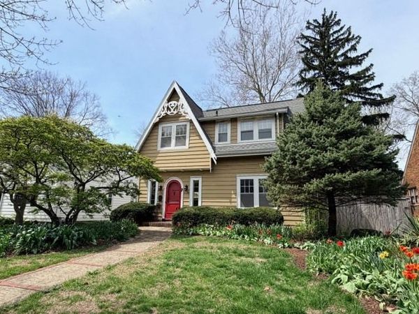 713 S Lynn Street , Champaign, IL 61820