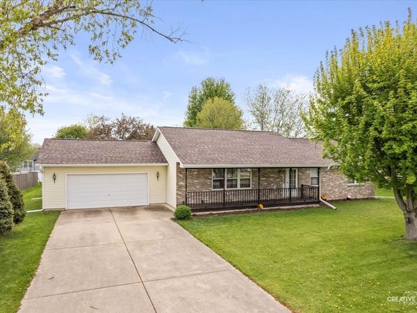 1224 Sandhurst Drive, Sandwich, IL 60548