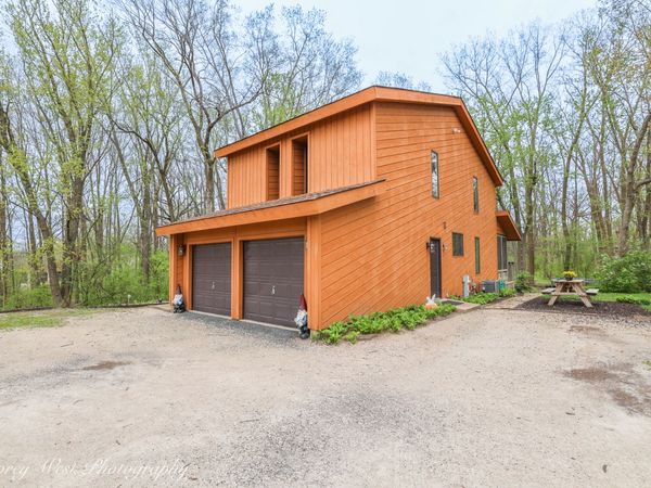 45W984 Mcdonald Road , Hampshire, IL 60140