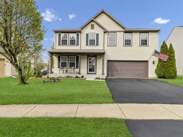 422 Westport Drive , Pingree Grove, IL 60140