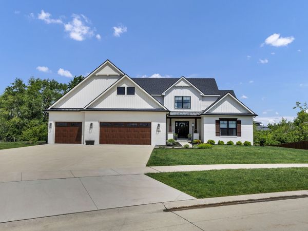 506 Silver Lake Court, Savoy, IL 61874
