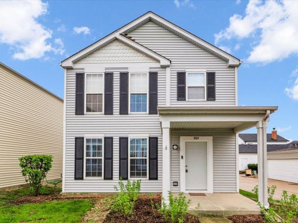984 Four Seasons Boulevard , Aurora, IL 60504