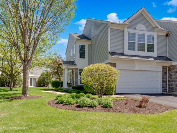 656 HAWLEY Drive , Oswego, IL 60543