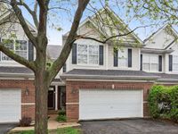9012 Buckingham Park Drive, Des Plaines, IL 60016 primary photo
