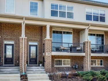 309 Woodmoor Drive, Lombard, IL 60148