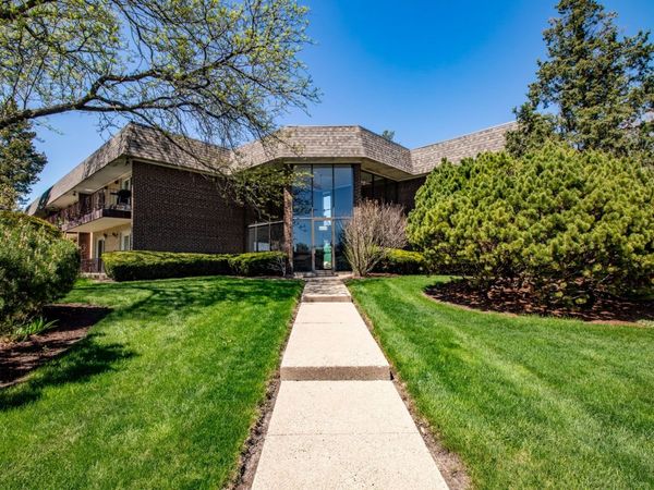 3N550 Crown Road , Unit 1, Elmhurst, IL 60126