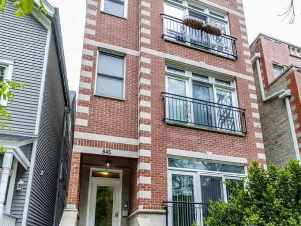 645 W Briar Place , Unit 1, Chicago, IL 60657