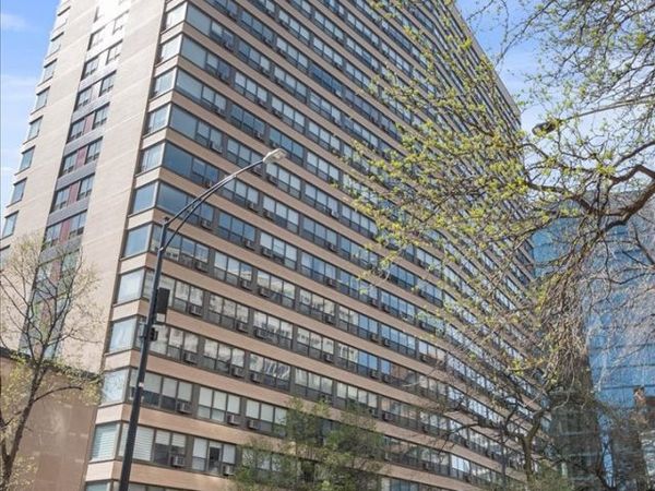 2930 N Sheridan Road, Unit 1704, Chicago, IL 60657